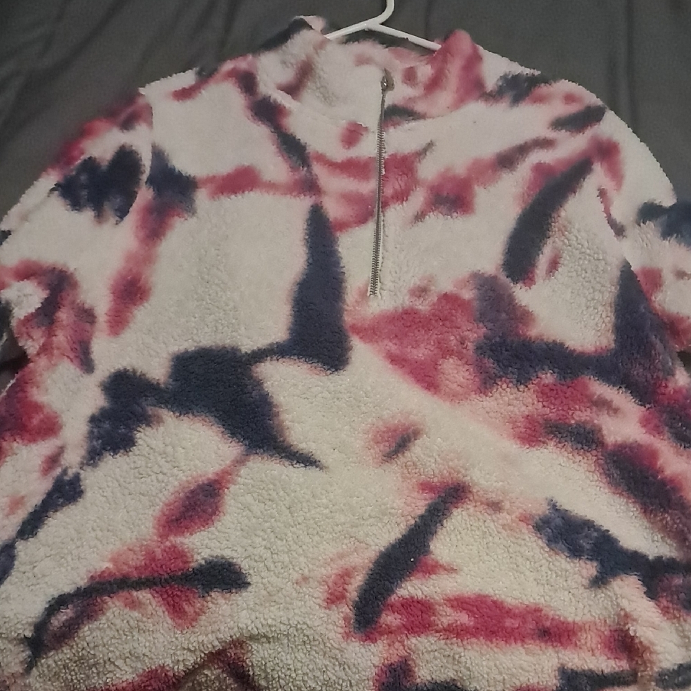 Livi Active Pink and Blue Crew Neck Sweater